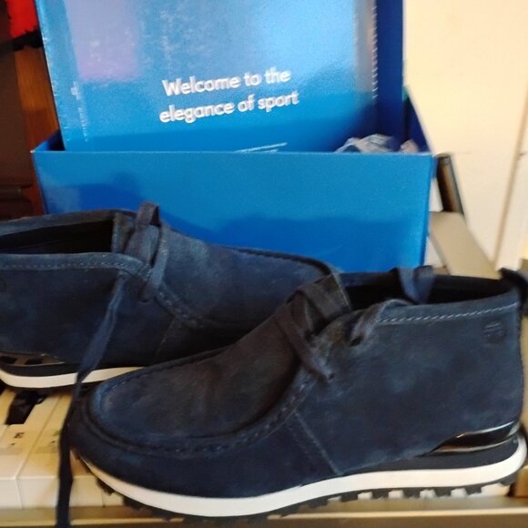 Tory Burch Sport Chukka Trainer NEW IN BOX  7M - Picture 1 of 6